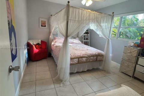 Villa ou maison à louer à Fort Lauderdale, Floride: 1 chambre, 74.32 m2 № 1879011 - photo 13