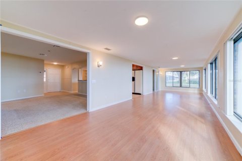 Купить виллу или дом в Лисбург, Флорида 5 комнат, 158.4м2, № 2142114 - фото 30