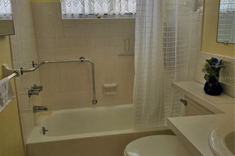 Купить кондоминиум в Нью-Порт-Ричи, Флорида 6 комнат, 82.5м2, № 1652476 - фото 18