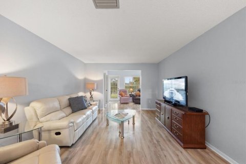 House in Clearwater, Florida 1 bedroom, 90.49 sq.m. № 2200297 - photo 10