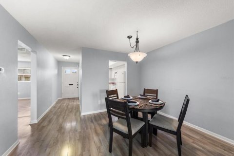House in Clearwater, Florida 1 bedroom, 90.49 sq.m. № 2200297 - photo 8