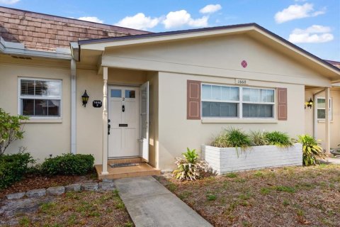 House in Clearwater, Florida 1 bedroom, 90.49 sq.m. № 2200297