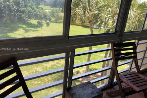 Condo in Davie, Florida, 2 bedrooms  № 1983552 - photo 6