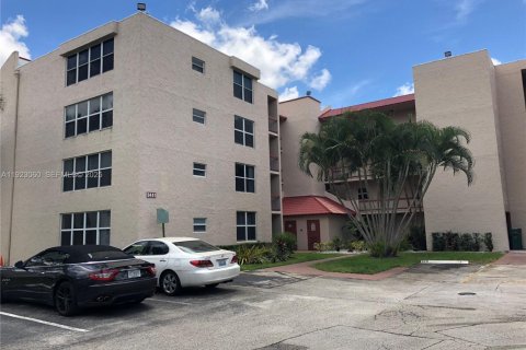 Condo in Davie, Florida, 2 bedrooms  № 1983552 - photo 5