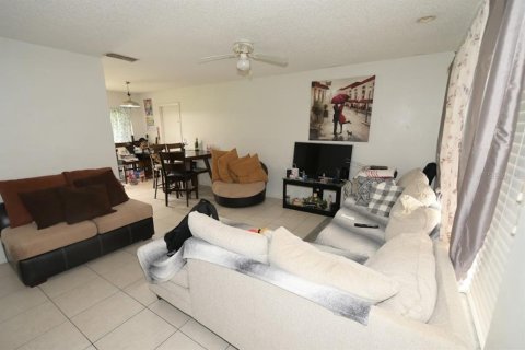 Villa ou maison à vendre à Orlando, Floride: 3 chambres, 90.58 m2 № 1779031 - photo 3