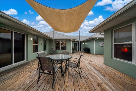 House in Lake Placid, Florida 5 bedrooms, 337.51 sq.m. № 1903793 - photo 28
