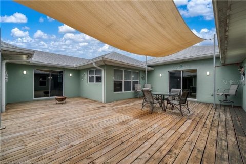 House in Lake Placid, Florida 5 bedrooms, 337.51 sq.m. № 1903793 - photo 29