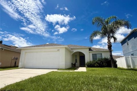 Villa ou maison à Wesley Chapel, Floride 4 chambres, 143.44 m2 № 2341790