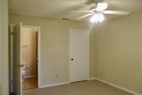 Condominio en venta en Orlando, Florida, 2 dormitorios, 77.02 m2 № 1869870 - foto 7