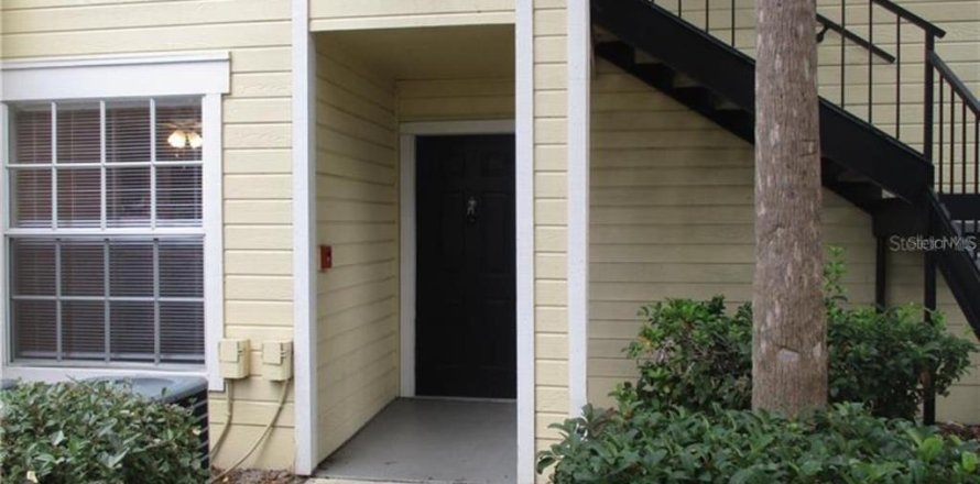 Condominio en Orlando, Florida, 2 dormitorios  № 1869870