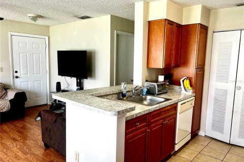 Copropriété à vendre à Orlando, Floride: 2 chambres, 77.02 m2 № 1869870 - photo 15