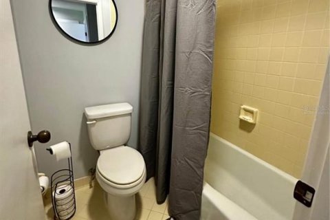 Condo in Dunnellon, Florida, 2 bedrooms № 2102979 - photo 5