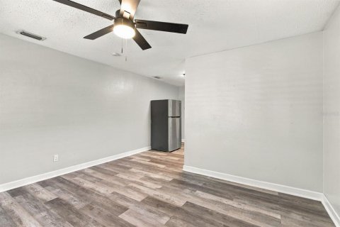 Immobilier commercial à vendre à Saint Petersburg, Floride: 4 chambres, 121.14 m2 № 2430896 - photo 30