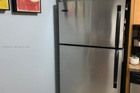 Condominio en alquiler en Doral, Florida, 1 dormitorio, 65.96 m2 № 2009473 - foto 5