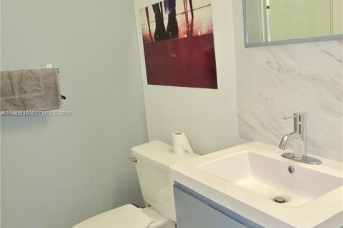 Купить кондоминиум в Майами-Бич, Флорида 43.66м2, № 1998667 - фото 13