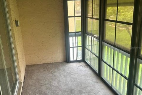 Copropriété à louer à Sarasota, Floride: 2 chambres, 84.73 m2 № 1908109 - photo 1