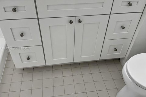 Copropriété à vendre à Pembroke Pines, Floride: 2 chambres, 84.91 m2 № 1986521 - photo 19