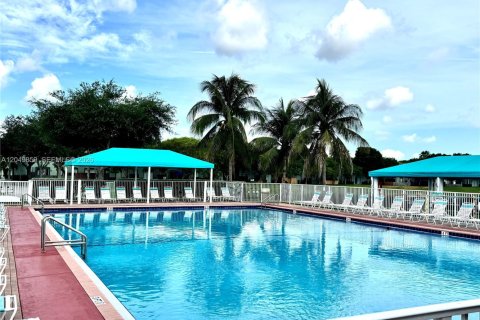 Adosado en alquiler en Homestead, Florida, 3 dormitorios, 120.96 m2 № 2263764 - foto 13