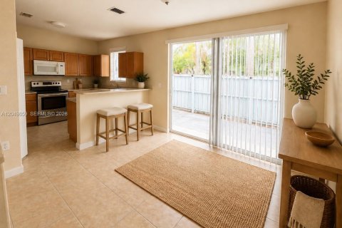 Adosado en alquiler en Homestead, Florida, 3 dormitorios, 120.96 m2 № 2263764 - foto 5
