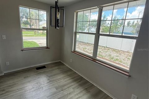 Casa en venta en Longwood, Florida, 3 dormitorios, 120.96 m2 № 2148411 - foto 5