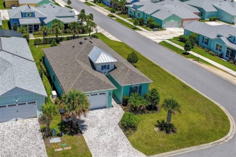House in Daytona Beach, Florida 2 bedrooms, 156.17 sq.m. № 2167218