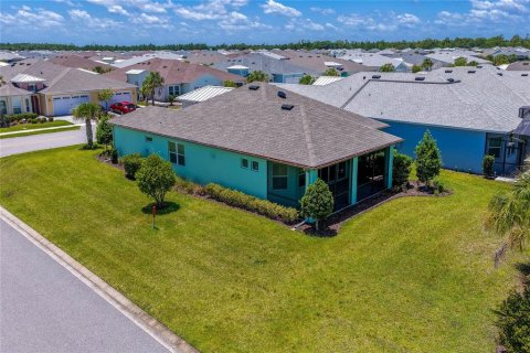 House in Daytona Beach, Florida 2 bedrooms, 156.17 sq.m. № 2167218 - photo 3