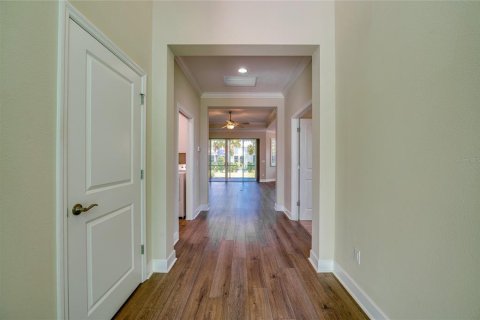 House in Daytona Beach, Florida 2 bedrooms, 156.17 sq.m. № 2167218 - photo 8