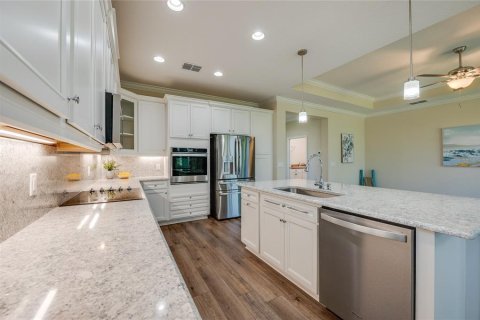 House in Daytona Beach, Florida 2 bedrooms, 156.17 sq.m. № 2167218 - photo 11