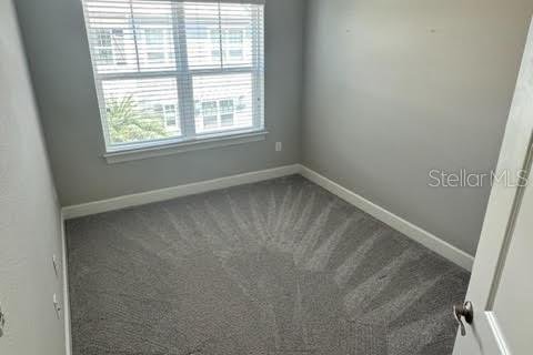 Townhouse in Saint Petersburg, Florida 3 bedrooms, 178.37 sq.m. № 2237583 - photo 7