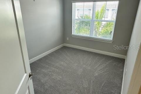 Townhouse in Saint Petersburg, Florida 3 bedrooms, 178.37 sq.m. № 2237583 - photo 8