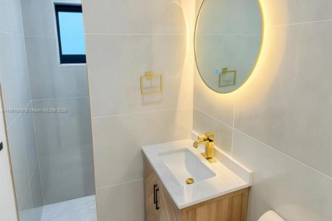 Appartement à louer à Miami, Floride: 2 chambres, 161.65 m2 № 1892466 - photo 4