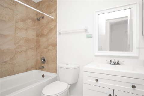 Condo in Orlando, Florida, 3 bedrooms  № 1808368 - photo 21