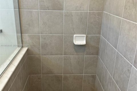 Villa ou maison à vendre à Lehigh Acres, Floride: 3 chambres, 171.78 m2 № 2025495 - photo 20