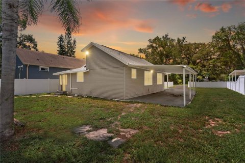 Villa ou maison à vendre à Tampa, Floride: 3 chambres, 103.31 m2 № 2258803 - photo 23