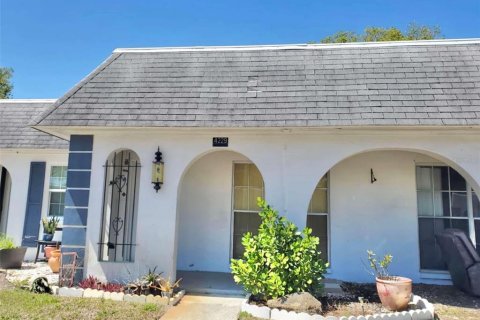 Condominio en venta en New Port Richey, Florida, 1 dormitorio, 57.97 m2 № 1582682 - foto 1