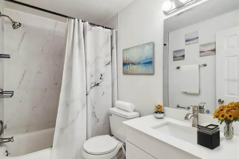 Condominio en venta en New Port Richey, Florida, 1 dormitorio, 57.97 m2 № 1582682 - foto 5