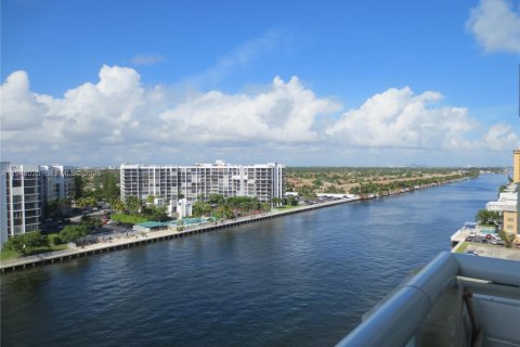 Condo à Hollywood, Floride, 1 chambre  № 2007455