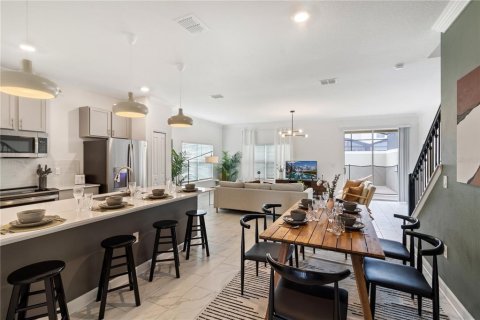 Townhouse in Kissimmee, Florida 5 bedrooms, 201.41 sq.m. № 1751391 - photo 7