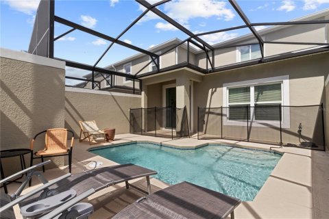 Townhouse in Kissimmee, Florida 5 bedrooms, 201.41 sq.m. № 1751391 - photo 11