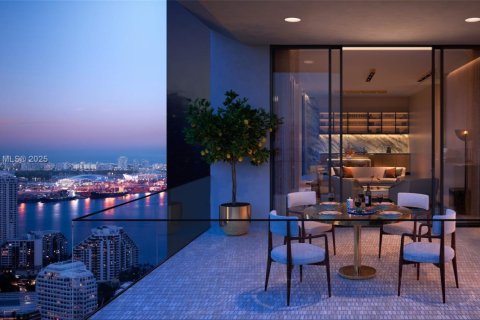 Купить кондоминиум в Майами, Флорида 2 спальни, 206.89м2, № 2021424 - фото 19