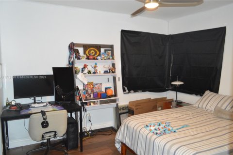 House in Plantation, Florida 2 bedrooms, 128.21 sq.m. № 1811686 - photo 9