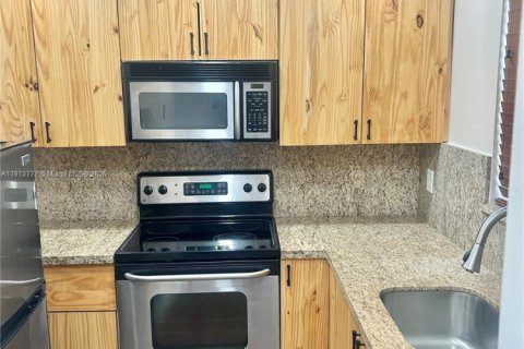 Condominio en venta en Miami, Florida, 2 dormitorios, 65.68 m2 № 2034506 - foto 6