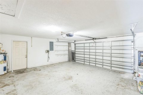 House in Cape Coral, Florida 3 bedrooms, 154.5 sq.m. № 1743065 - photo 25