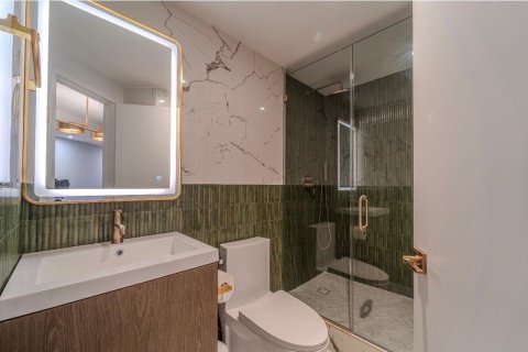 Copropriété à louer à Miami, Floride: 2 chambres, 91.97 m2 № 2401215 - photo 5