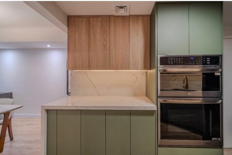 Copropriété à louer à Miami, Floride: 2 chambres, 91.97 m2 № 2401215 - photo 3