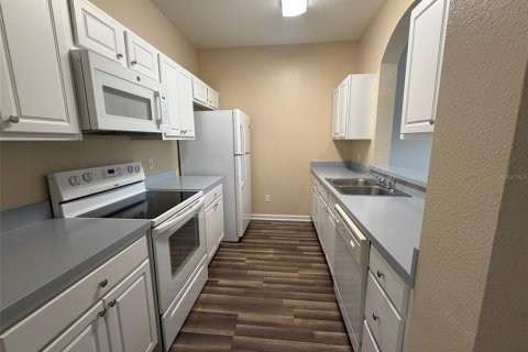 Condo in Orlando, Florida, 3 bedrooms  № 2094825 - photo 6