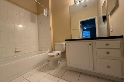 Condo in Orlando, Florida, 3 bedrooms  № 2094825 - photo 9