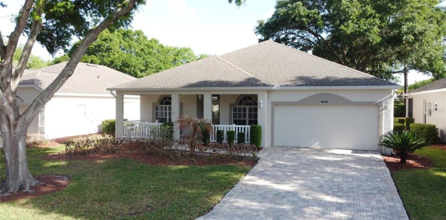 Casa en Clermont, Florida 3 dormitorios, 175.77 m2 № 2212905