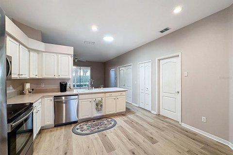 Casa en venta en Clermont, Florida, 3 dormitorios, 175.77 m2 № 2212905 - foto 9