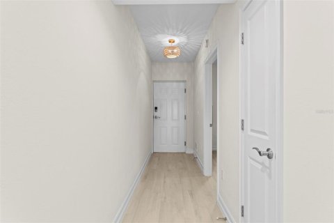 Condominio en venta en Titusville, Florida, 2 dormitorios, 125.42 m2 № 2306691 - foto 5
